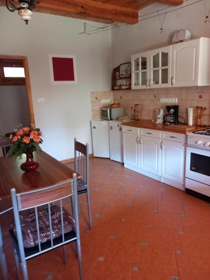 Ferienwohnung H&H Vendeghaz Balatonberény Exterior foto